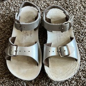 Silver Sun San Sandals size 8
